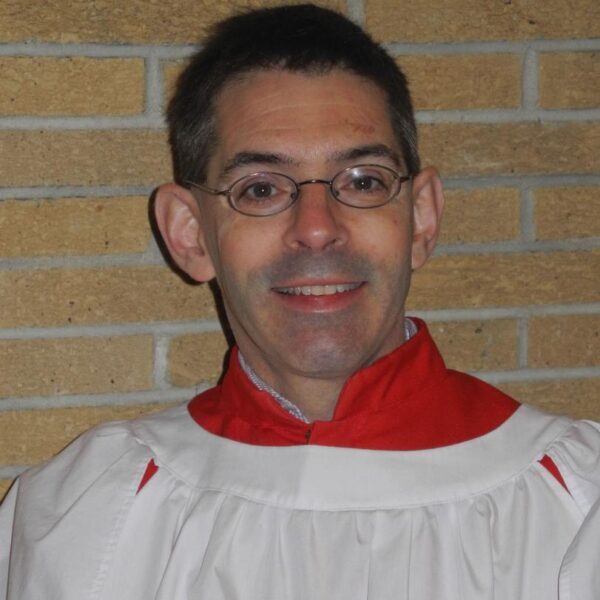 Canon Stephen Mallinger records Christmas album